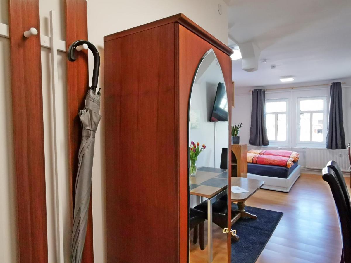 Musashi Apartment 1 Ваймар Екстериор снимка