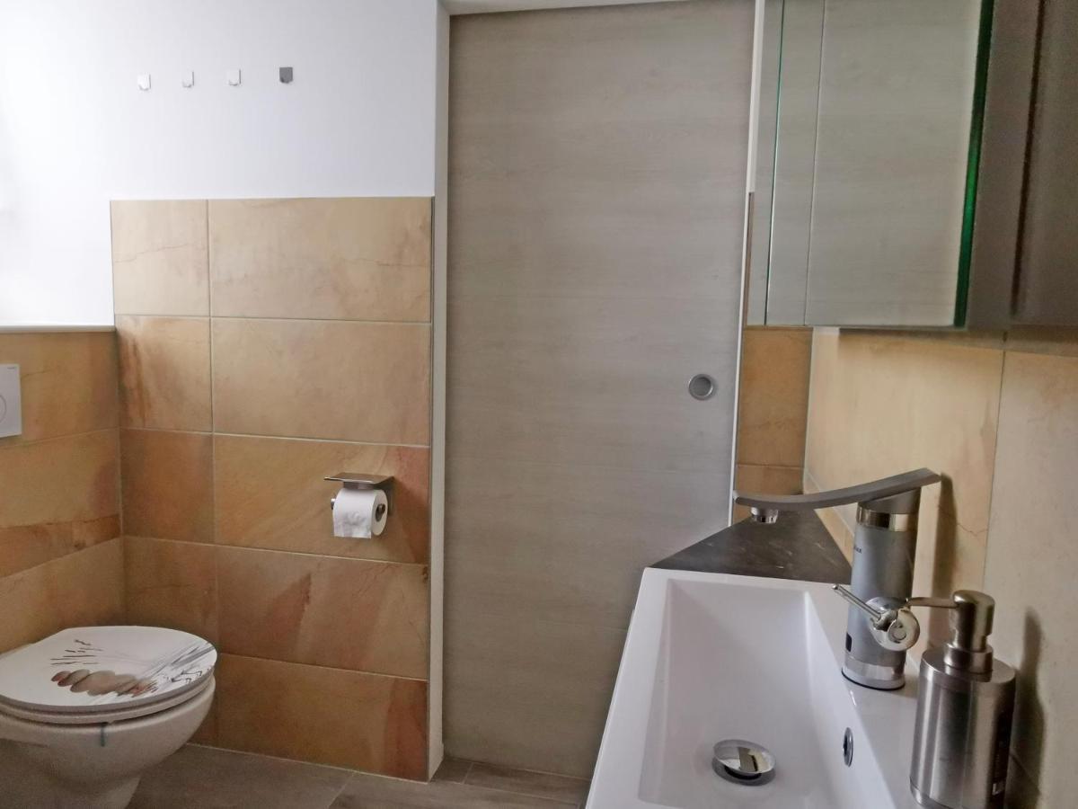 Musashi Apartment 1 Ваймар Екстериор снимка